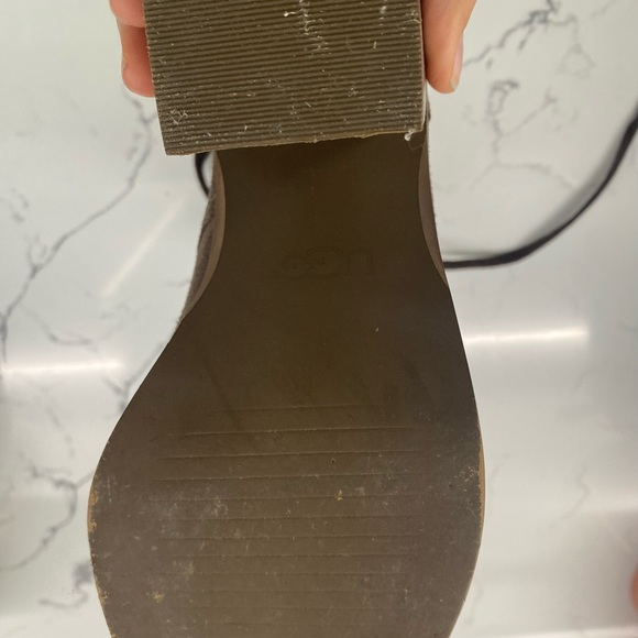 Stylish UGG Jaxon boots, block heel, size 7 - Picture 8 of 10